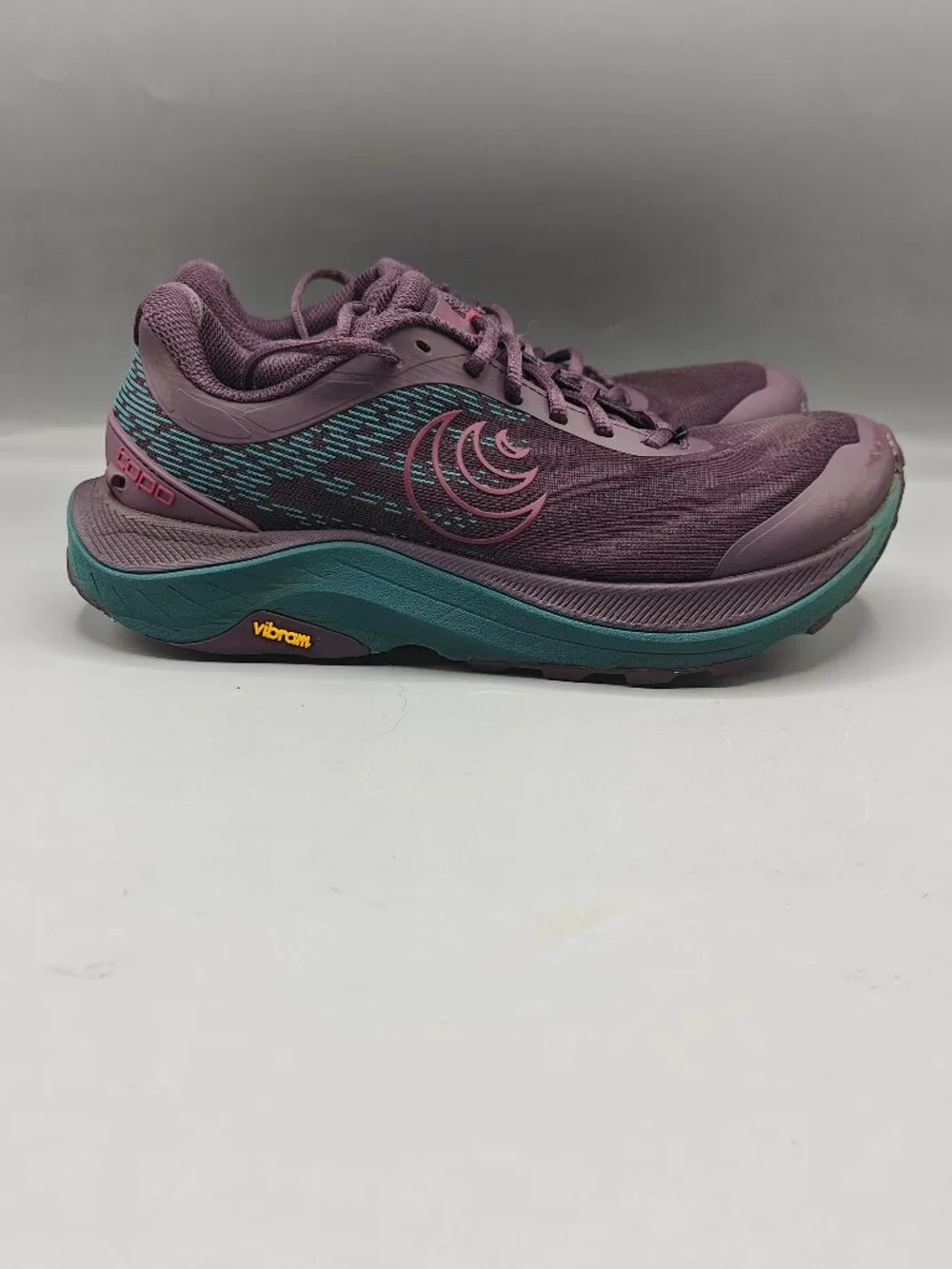 Topo Athletic Ultraventure 4 Purple Trail Running Shoes Women's Size 7.5